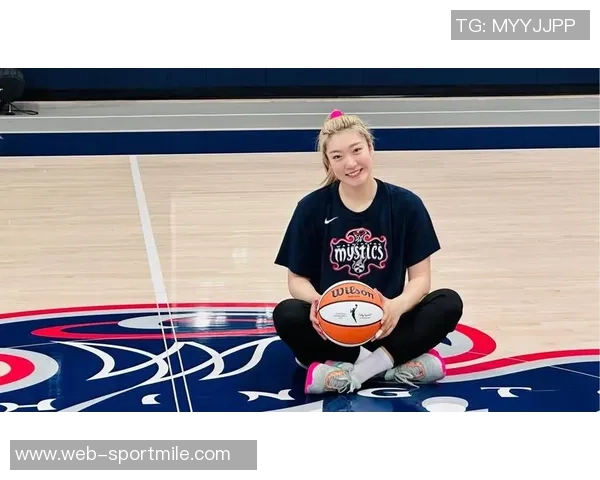 全运会小组赛李梦砍下25分助四川女篮大胜中国香港队73分