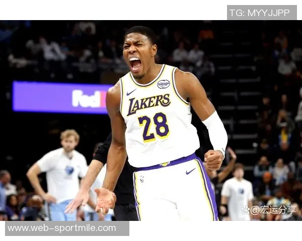 过去五位选秀顺位前十开外的MVP球员分析与成就探讨 过去五位选秀顺位前十开外的MVP球员分析与成就探讨